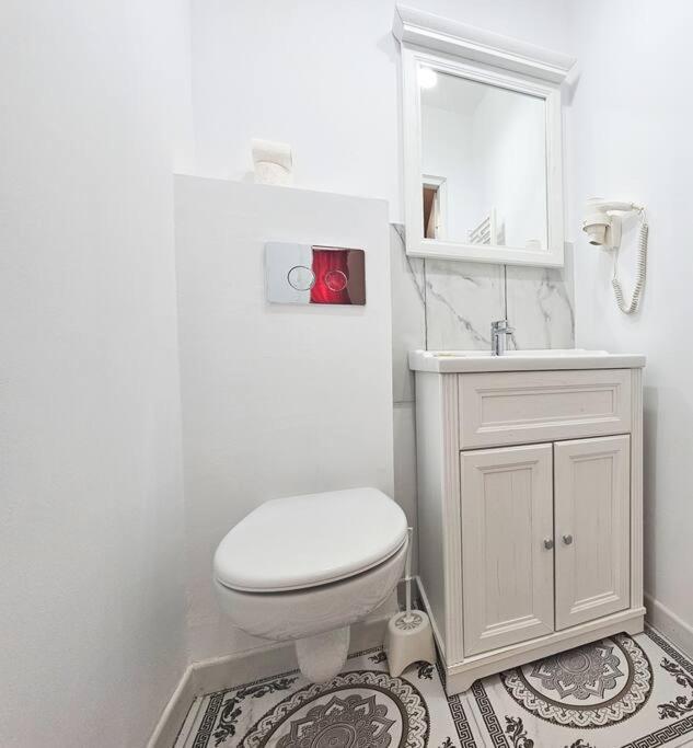 Ludovic Boutique Apartment Brasov Luaran gambar